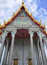 Mächtiger Eingang Wat Tanot Luang